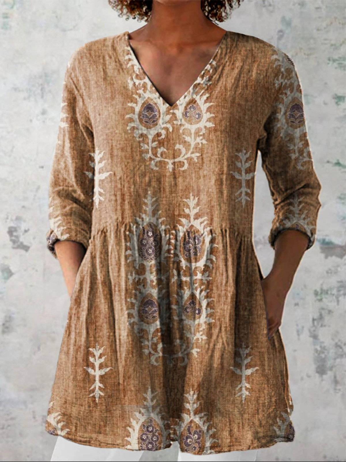 Maeve | Camisa de Cuello en V Larga Vintage