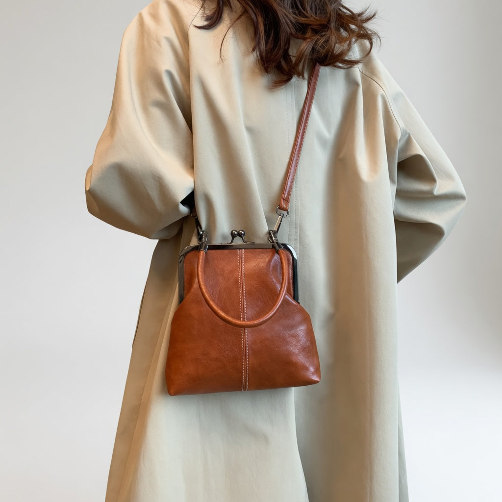 Roxen | Bolso Retro con Cierre Clip Elegancia