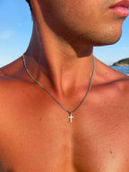 Collar con cruz | Plata
